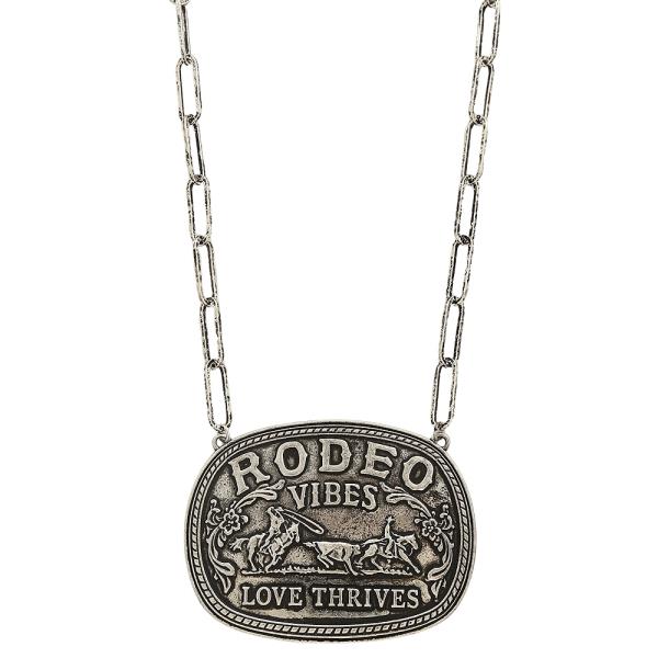LARGE ROUND RODEO VIBES LOVE THRIVES PENDANT CHAIN LINK NECKLACE