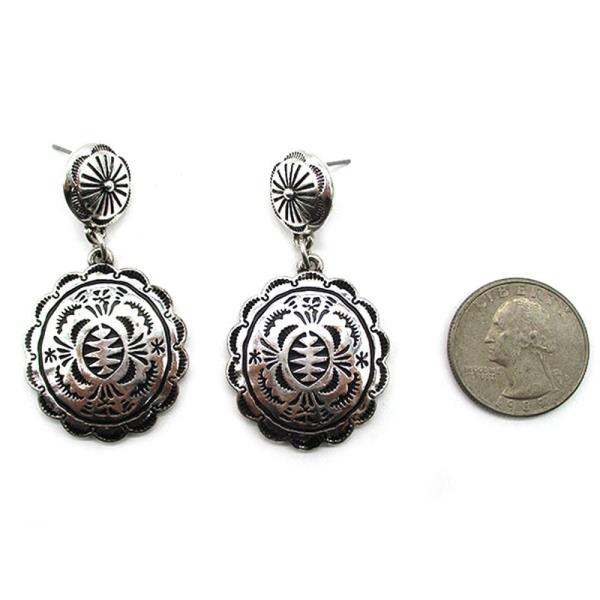 WESTERN CONCHO DANGLE EARRING