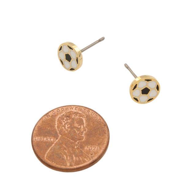 SOCCER BALL SHAPED GOLD-DIPPED 925 SILVER POST EARRING