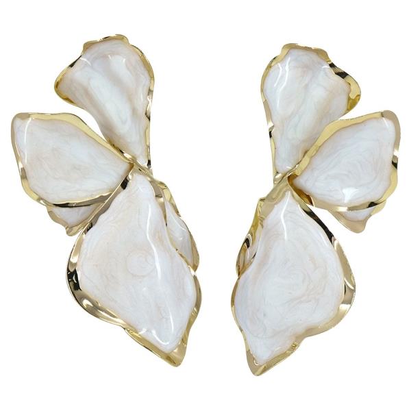 RESIN PETAL STATEMENT STUD EARRING