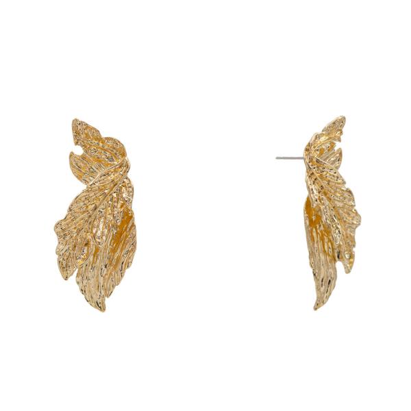 METAL FILIGREE LEAF EARRING