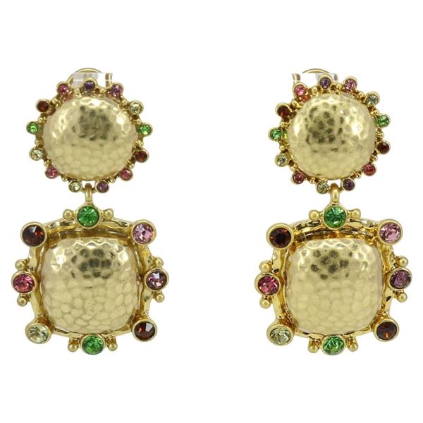 CRYSTAL STONE HAMMERED DISC STUD EARRING