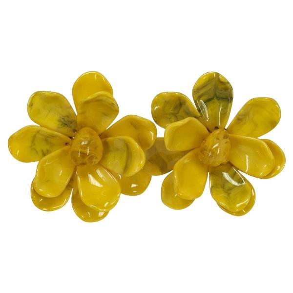 RESIN FLORAL STUD EARRING