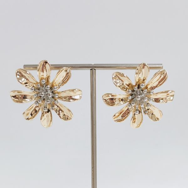 GOLD RHODIUM FLOWER POST EARRING