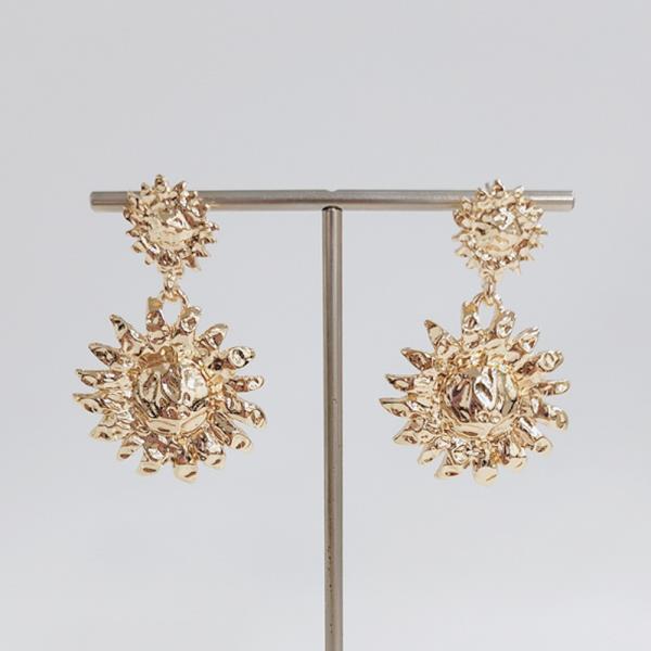 BURST DANGLE EARRING