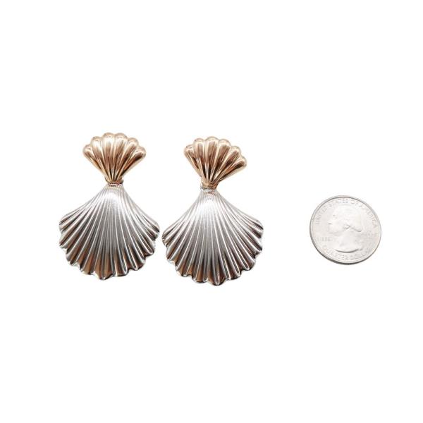 SEALIFE SCALLOP SHELL DANGLE EARRING