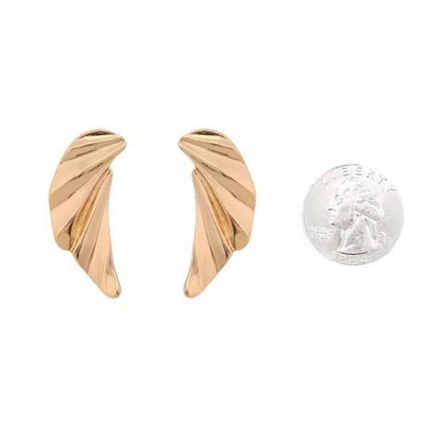 METAL LEAF WING STUD EARRING