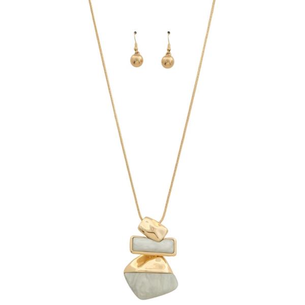 RESIN PENDANT LONG NECKLACE EARRING SET