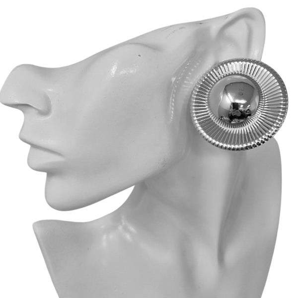 METAL RIDGED DISC CLIP ON EARRING