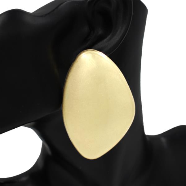 METAL OVAL STATEMENT STUD EARRING