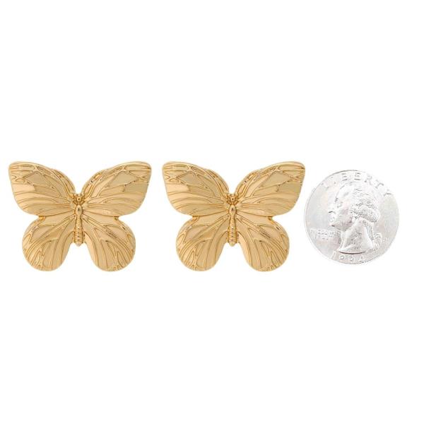 METAL BUTTERFLY STUD EARRING
