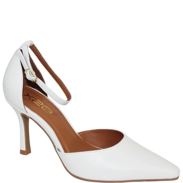 CLOSED TOE ANKLE STRAP HEEL