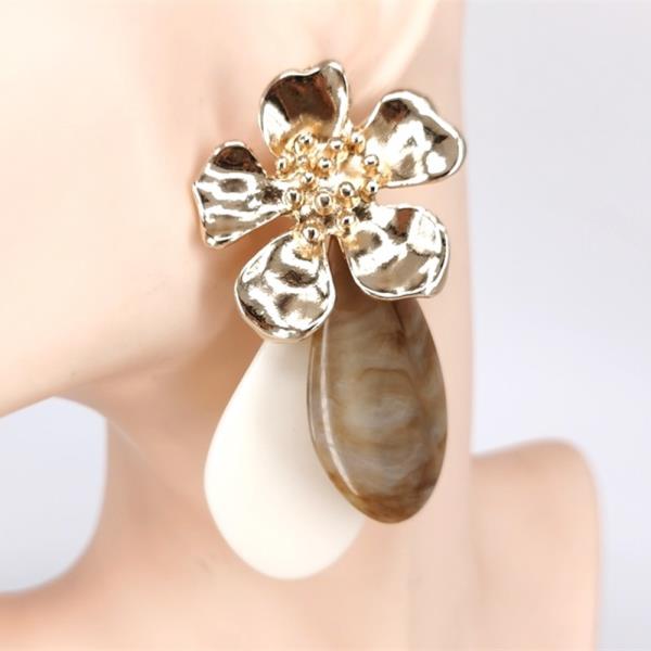 METAL FLOWER RESIN DROP EARRING