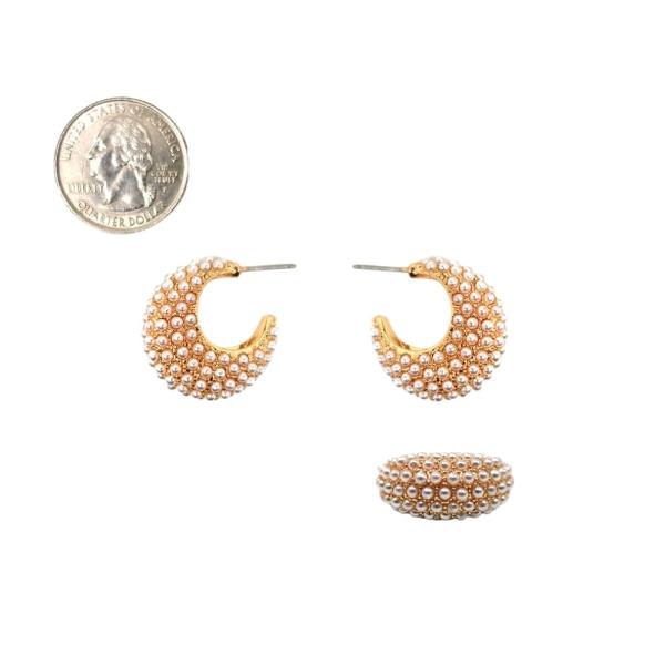 METAL W PEARL HOOP EARRING