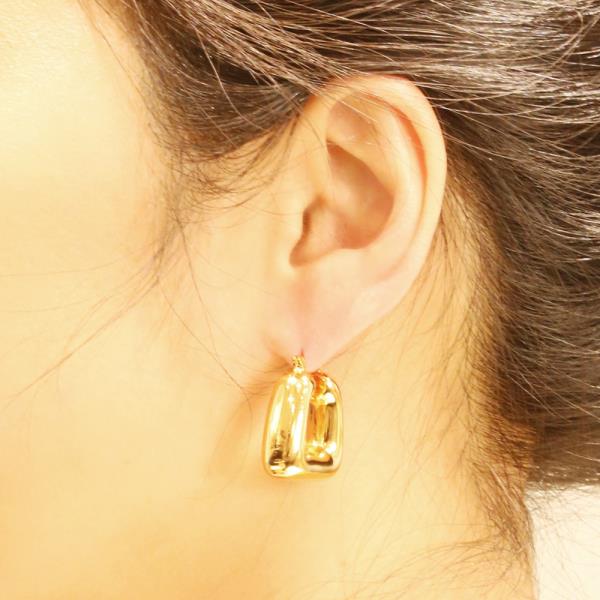 14K GOLD / WHITE GOLD DIPPED PUFFED SQUARE PINCATCH EARRINGS