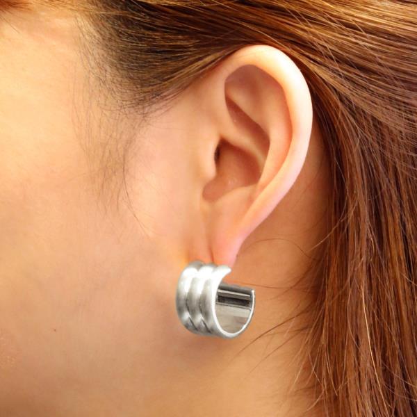 14K GOLD DIPPED WHITE GOLD DIPPED ROUND SPHERE POST EARRING