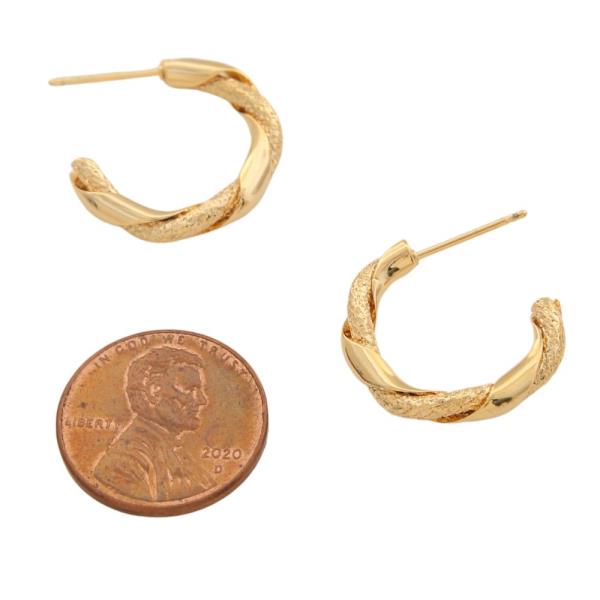 14K GOLD DIPPED TEXTURED TWIST HOOP EARRING