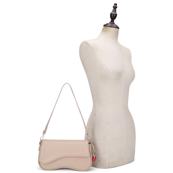 SMOOTH CHIC SHOULDER BAG W CHERRY KEYCHAIN