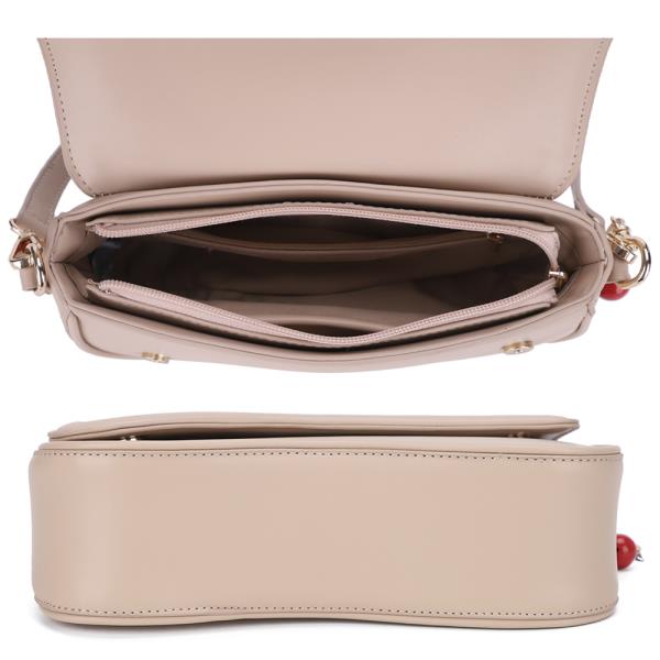 SMOOTH CHIC SHOULDER BAG W CHERRY KEYCHAIN