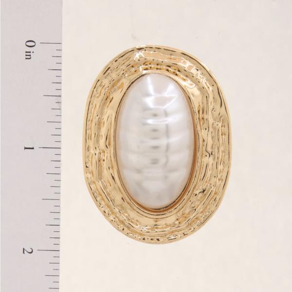 SDJ METAL OVAL FRAME STUD EARRING