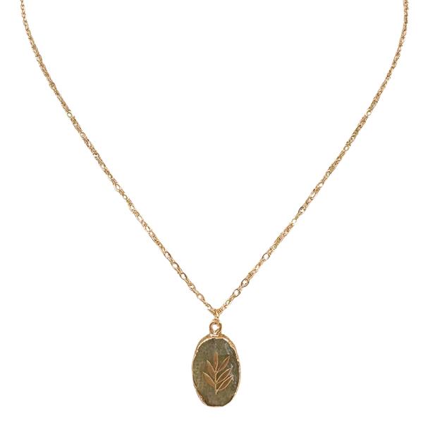LABRADORITE ELETROLPLATED LEAF CHARM NECKLACE