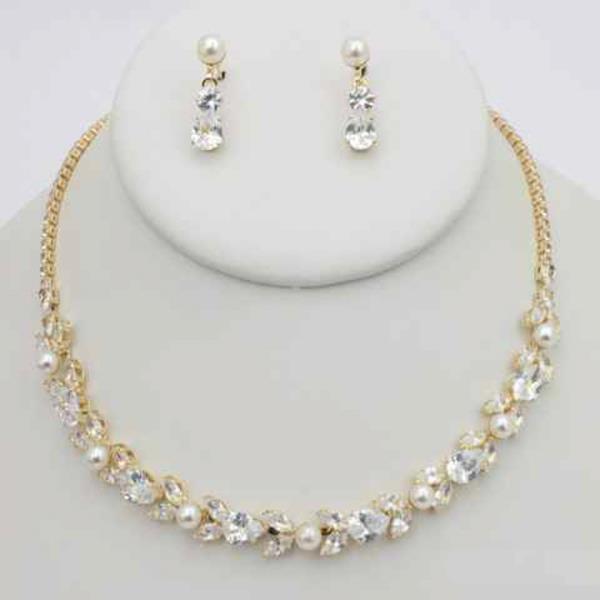 CZ CLUSTER NECKLACE EARRING SET