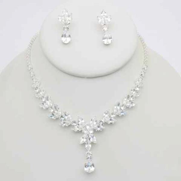 CZ DROP PENDANT CLUSTER NECKLACE EARRING SET