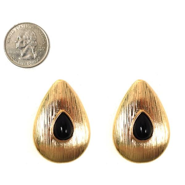 METAL WITH ACRYLIC EARRING