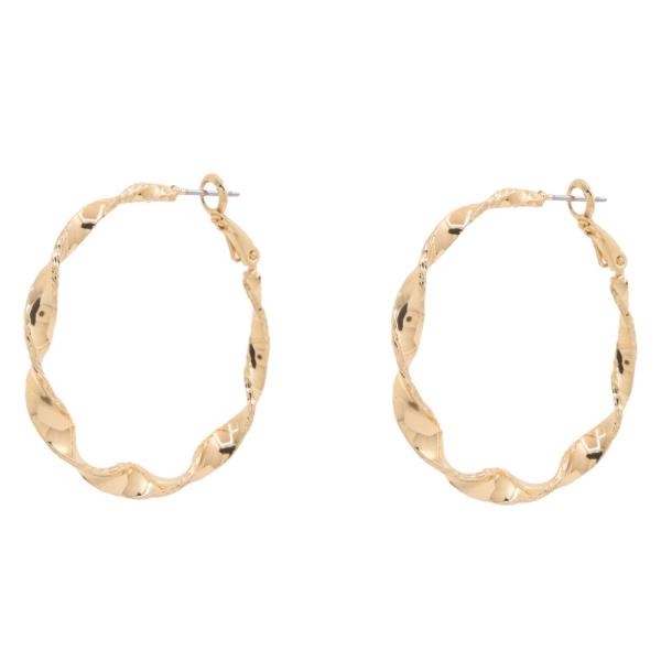 SECRET BOX GOLD DIPPED TWIST PINCH HOOP EARRING