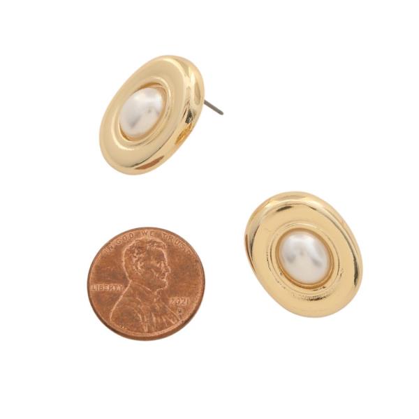 PEARL OVAL STUD EARRING