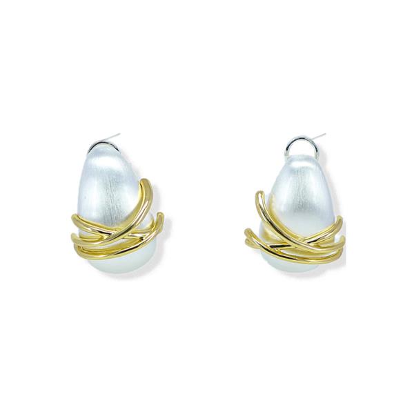 PEARL WRAP STUD EARRING