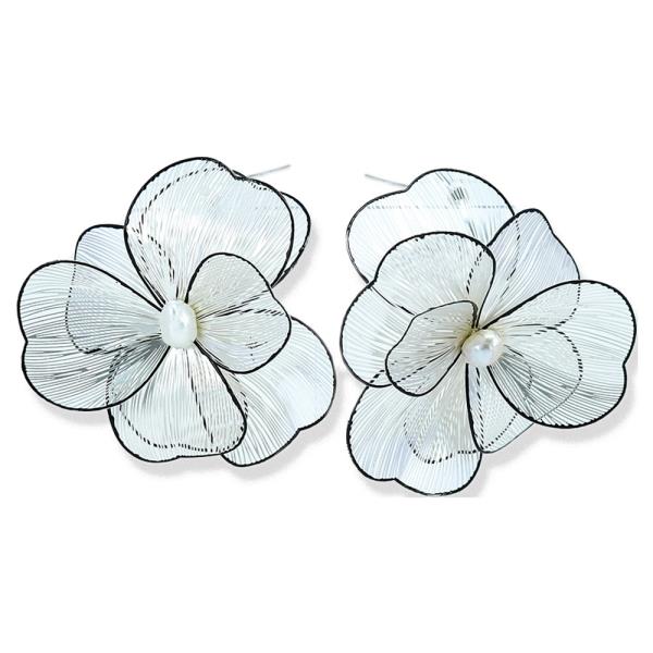 FLOWER ORGANZA STUD EARRING