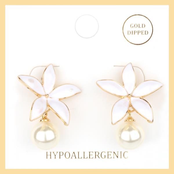 EPOXY PEARL FLOWER POST EARRING