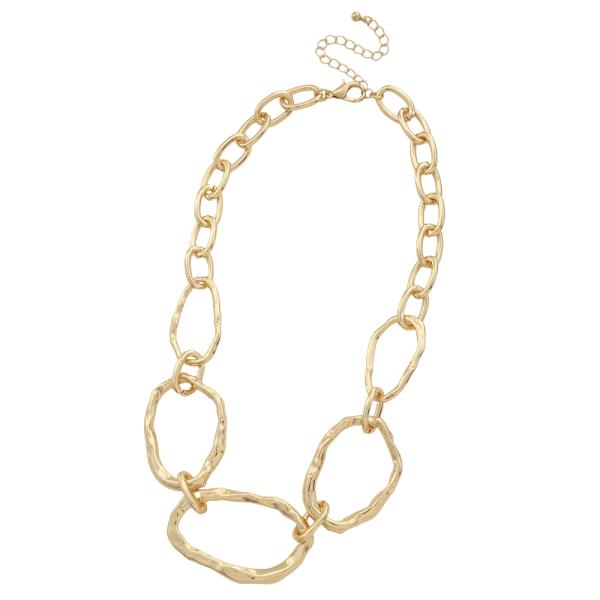 METAL HAMMERED LINK NECKLACE