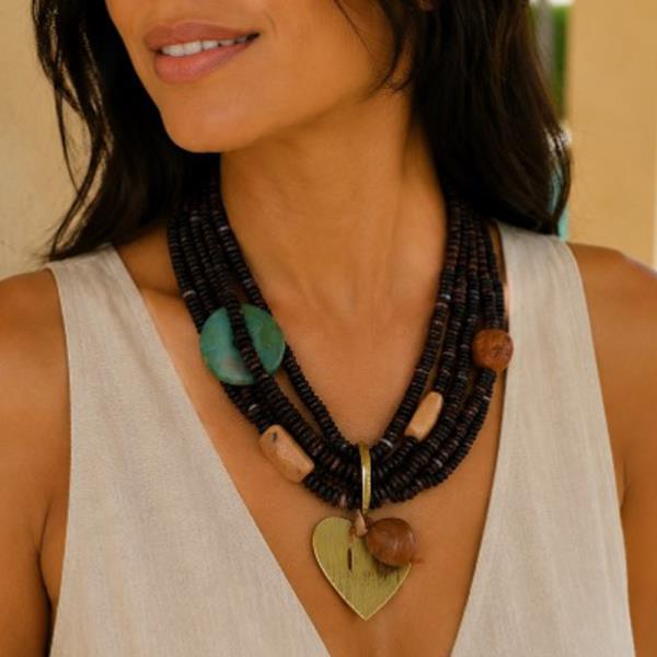 METAL WOOD HEART PENDANT MULTI STRAND NECKLACE