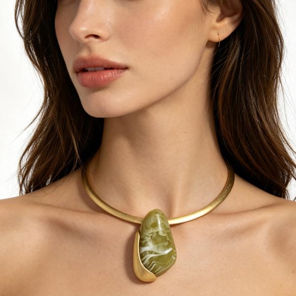 RESIN MARBLE ROUND PENDANT COLLAR WIRE METAL NECKLACE