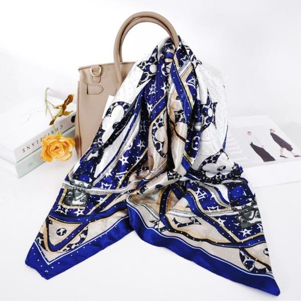 MONOGRAM CHAIN PRINT SILKY SQUARE BANDANA NECK SCARF