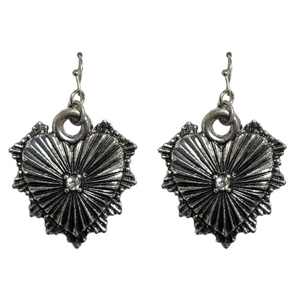 WESTERN HEART DANGLE EARRING