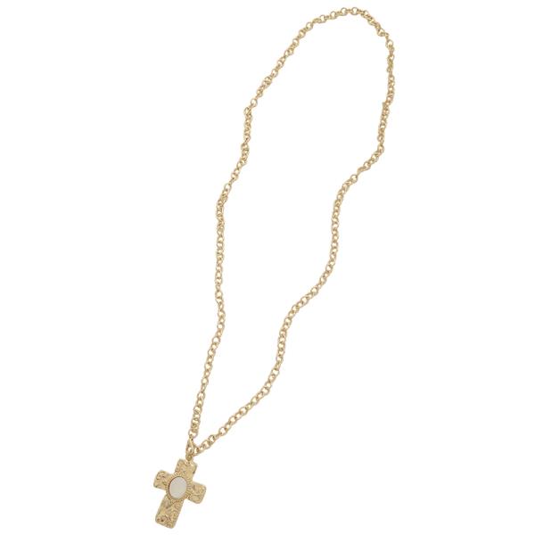 OVAL CENTER CROSS PENDANT CHAIN LINK NECKLACE