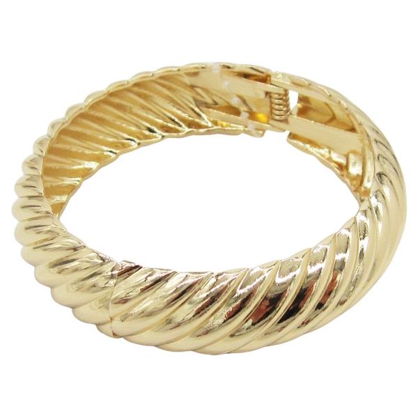 METAL RIBBED HINGE BRACELET