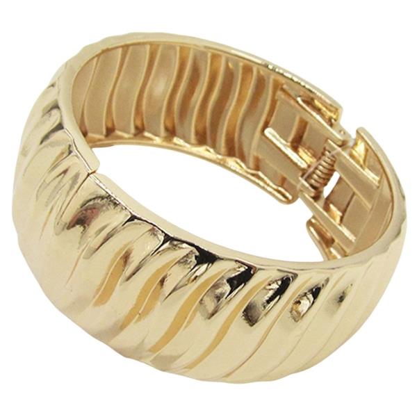 RIBBED METAL HINGED HINGE BRACELET