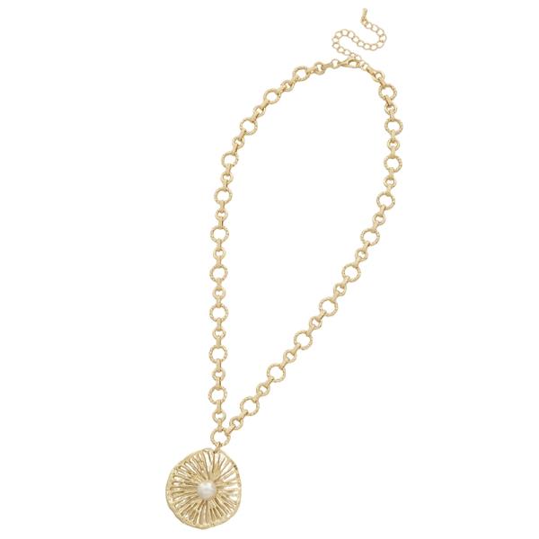CIRCULAR CENTER PEARL PENDANT LINK NECKLACE