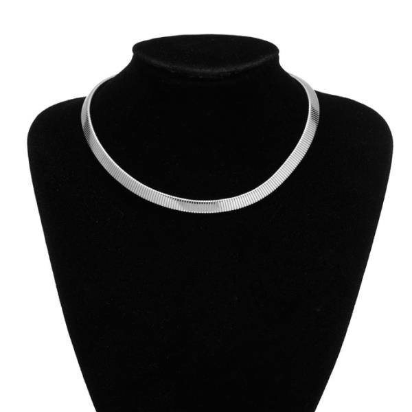 STAINLESS STEEL OMEGA CHAIN NECKLACE