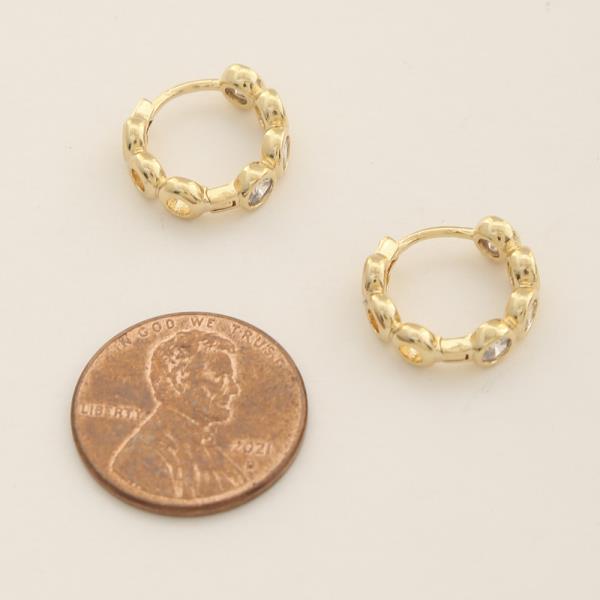 14K GOLD DIPPED ROUND CRYSTAL DESIGN HOOP EARRING