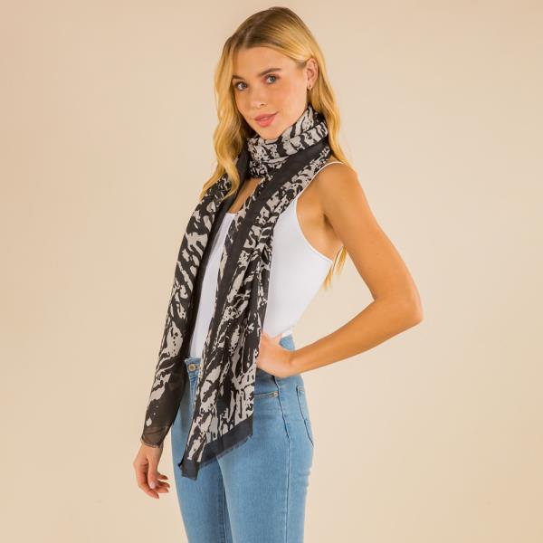 ANIMAL DESIGN SCARF