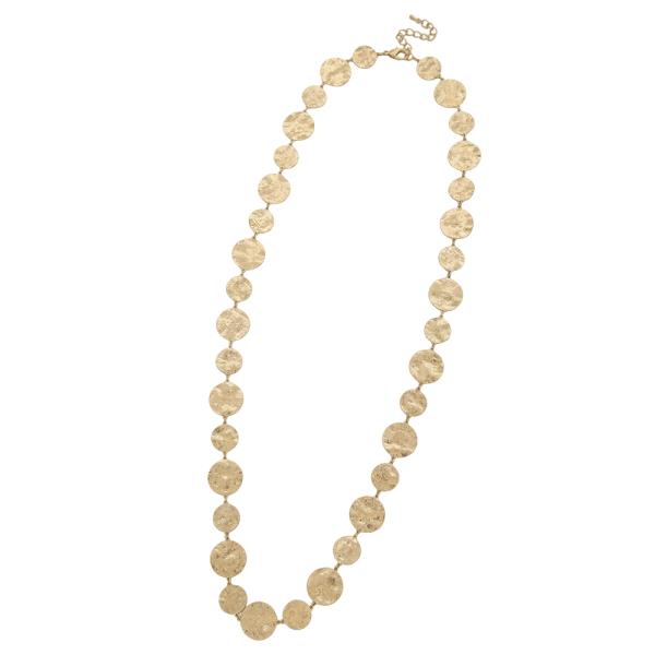 MULTI HAMMERED METAL CIRCULAR DISC NECKLACE