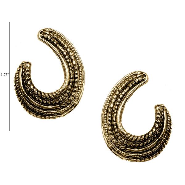 ANTIQUE GOLD HALF LOOP VINTAGE EARRING