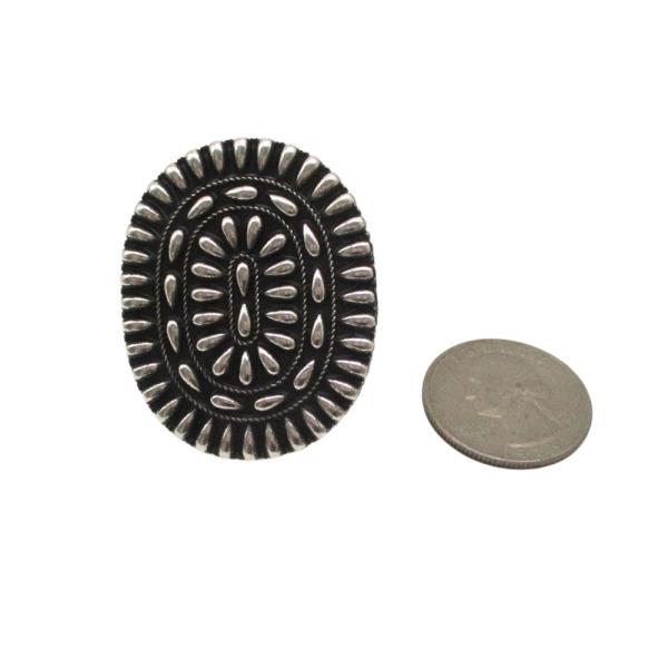 WESTERN OVAL CONCHO CUFF RING