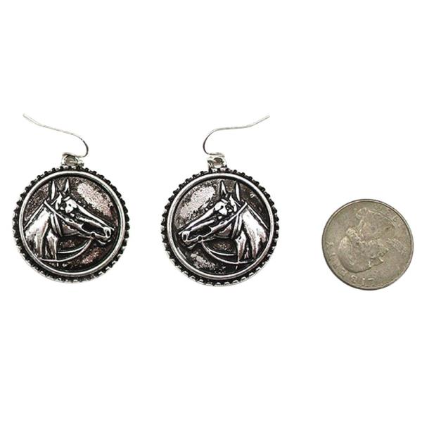 WESTERN BLACK HORSE ROUND EARRING