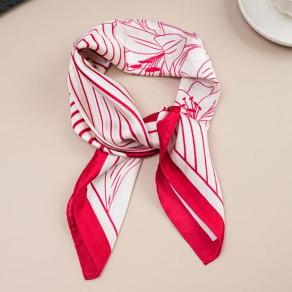 STRIPE BORDER SILKY BANDANA SQUARE NECK SCARF